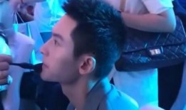 娱乐圈吃瓜小将,揭秘吃瓜小将的瓜田奇遇记